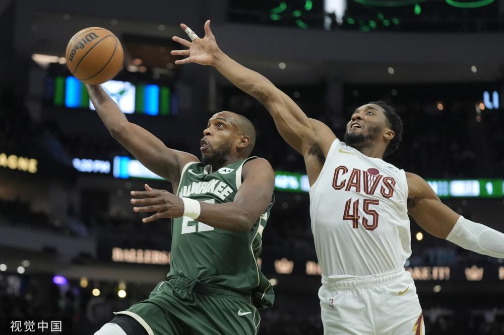 双前锋进攻 双前锋进攻