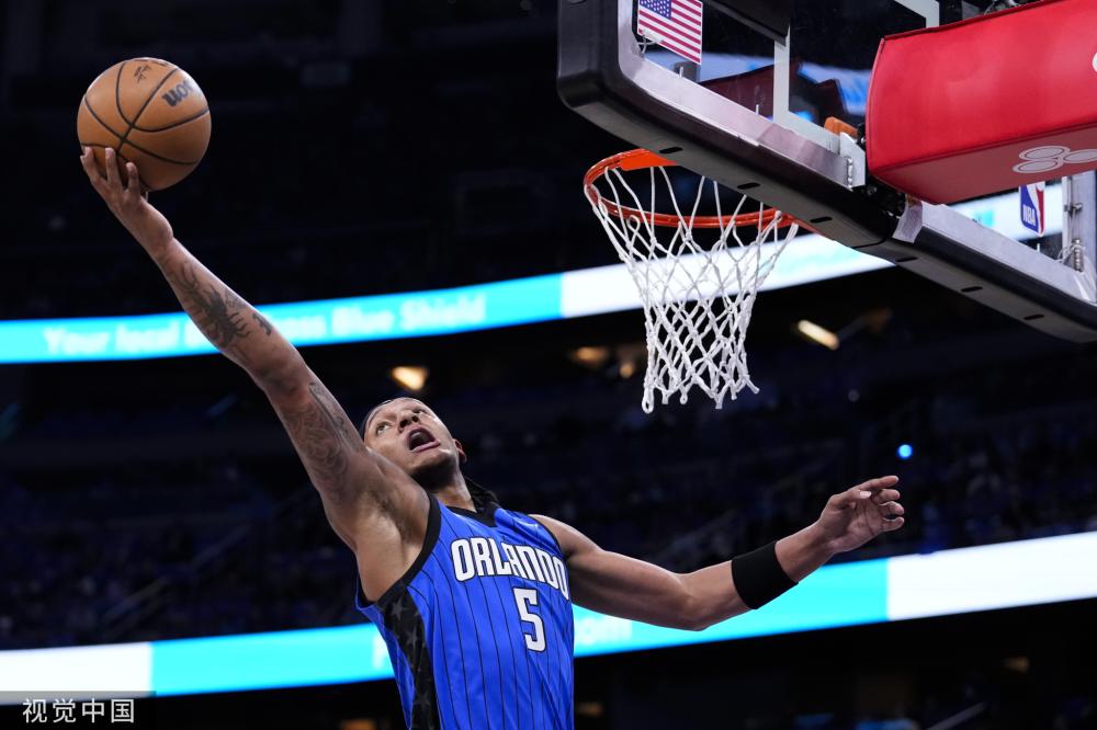 不禁让人深 不禁让人深